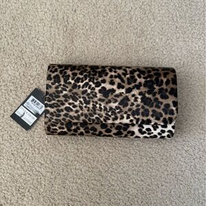 Leopard Print Clutch Wristlet - Brown/Black